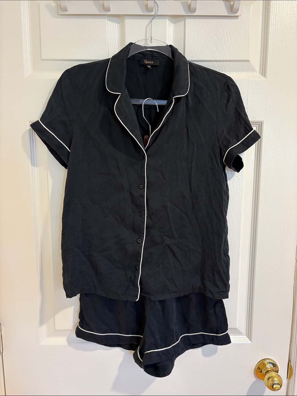 Quince Women's Black Short-Sleeve Pajama Set with White Piping Trim